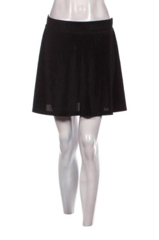 Пола Fb Sister, Размер S, Цвят Черен, Цена 2,04 €