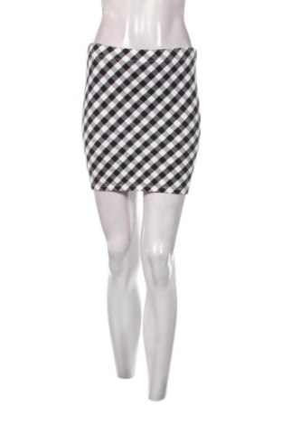 Пола Fb Sister, Размер M, Цвят Многоцветен, Цена 2,04 €