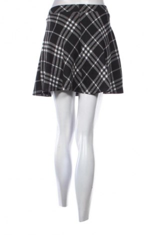 Пола Fb Sister, Размер S, Цвят Многоцветен, Цена 2,04 €