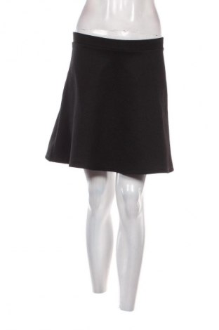 Пола H&M, Размер S, Цвят Черен, Цена 2,04 €