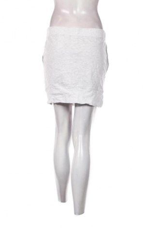 Пола H&M, Размер S, Цвят Сив, Цена 2,04 €