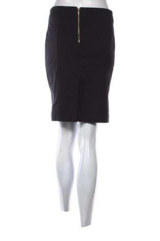 Пола H&M, Размер S, Цвят Черен, Цена 2,04 €