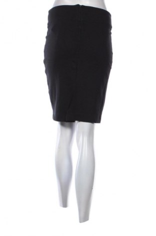 Пола H&M, Размер S, Цвят Черен, Цена 2,04 €