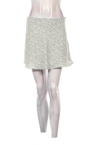 Пола H&M Divided, Размер M, Цвят Многоцветен, Цена 2,04 €