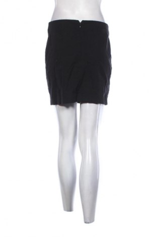 Пола Hennes, Размер M, Цвят Черен, Цена 2,04 €