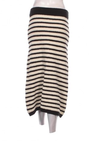 Пола Jake*s, Размер M, Цвят Многоцветен, Цена 3,57 €