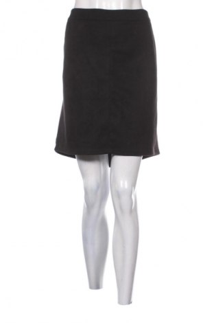 Пола Janina, Размер XL, Цвят Черен, Цена 4,60 €