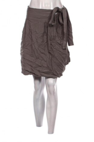 Пола Kookai, Размер M, Цвят Сив, Цена 2,55 €