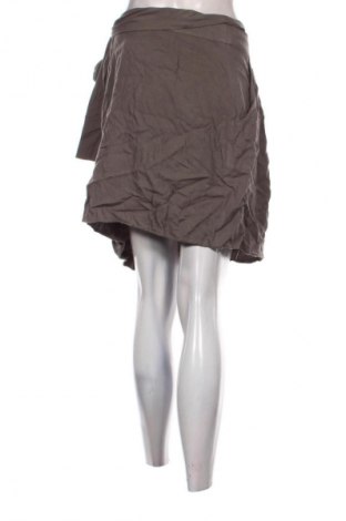 Пола Kookai, Размер M, Цвят Сив, Цена 2,55 €