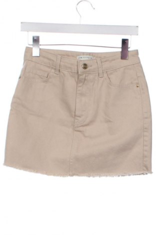 Пола LC Waikiki, Размер XS, Цвят Екрю, Цена 4,09 €