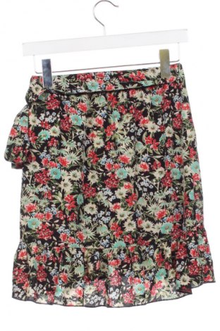 Пола ONLY, Размер XS, Цвят Многоцветен, Цена 2,04 €