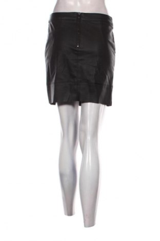 Пола ONLY, Размер S, Цвят Черен, Цена 3,06 €