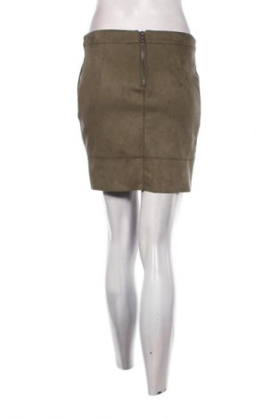 Пола ONLY, Размер S, Цвят Зелен, Цена 2,04 €