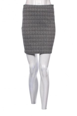 Пола Oyanda, Размер S, Цвят Многоцветен, Цена 2,04 €