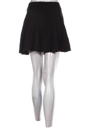 Пола Pimkie, Размер S, Цвят Черен, Цена 2,04 €