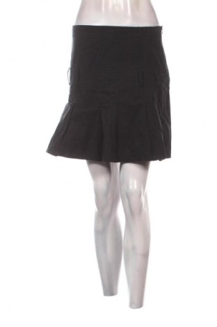 Пола Promod, Размер M, Цвят Черен, Цена 3,57 €