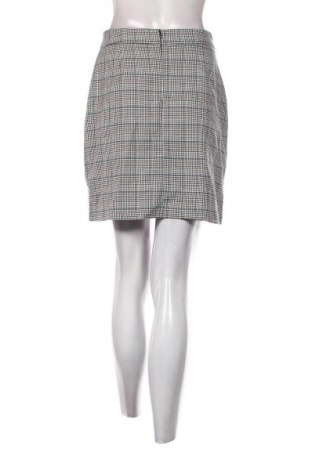 Пола Reserved, Размер S, Цвят Многоцветен, Цена 2,04 €