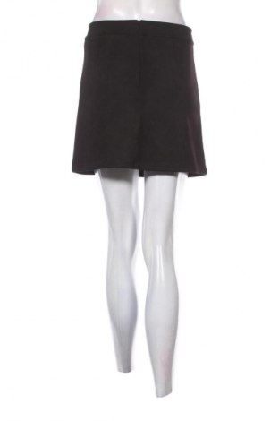 Пола Reserved, Размер S, Цвят Черен, Цена 2,04 €