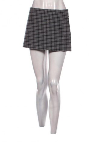 Пола Review, Размер M, Цвят Многоцветен, Цена 2,55 €