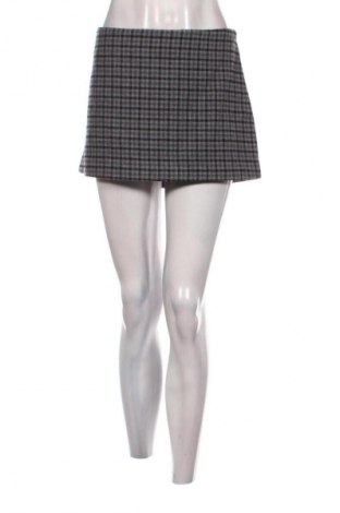 Пола Review, Размер L, Цвят Многоцветен, Цена 2,55 €