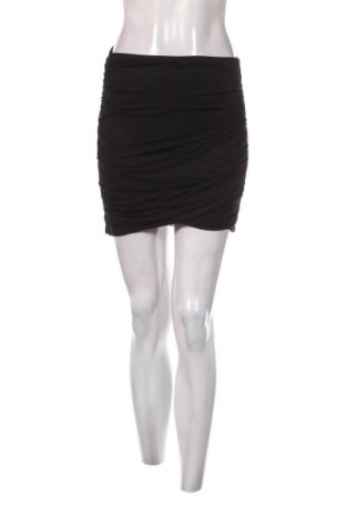 Пола SHEIN, Размер M, Цвят Черен, Цена 2,04 €