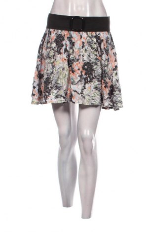 Пола Stella, Размер M, Цвят Многоцветен, Цена 2,04 €