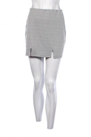 Пола Tallia, Размер S, Цвят Многоцветен, Цена 3,57 €