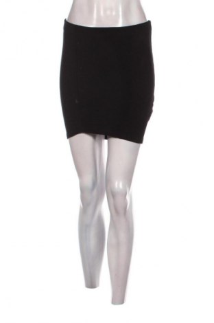 Пола Tally Weijl, Размер M, Цвят Черен, Цена 2,04 €