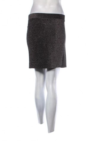 Пола Terranova, Размер S, Цвят Сребрист, Цена 2,04 €