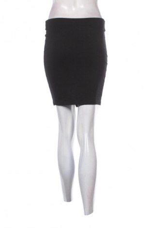 Пола Terranova, Размер S, Цвят Черен, Цена 3,57 €