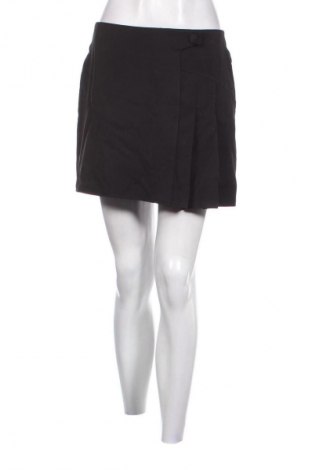 Пола Trendyol, Размер M, Цвят Черен, Цена 2,55 €