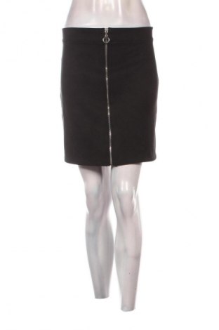 Пола Unbranded, Размер M, Цвят Черен, Цена 2,04 €