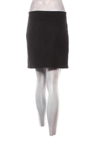 Пола Unbranded, Размер M, Цвят Черен, Цена 2,04 €