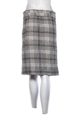 Пола Unbranded, Размер S, Цвят Многоцветен, Цена 2,04 €