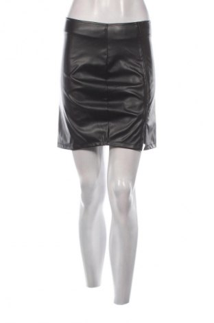 Пола Unbranded, Размер S, Цвят Черен, Цена 4,09 €