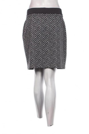 Пола Unbranded, Размер M, Цвят Многоцветен, Цена 2,04 €