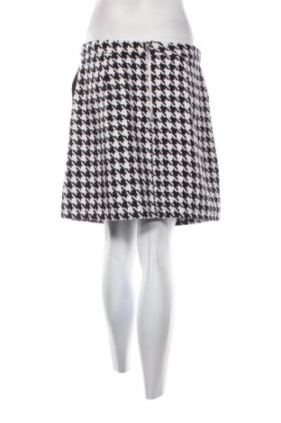 Пола Unbranded, Размер M, Цвят Многоцветен, Цена 2,04 €