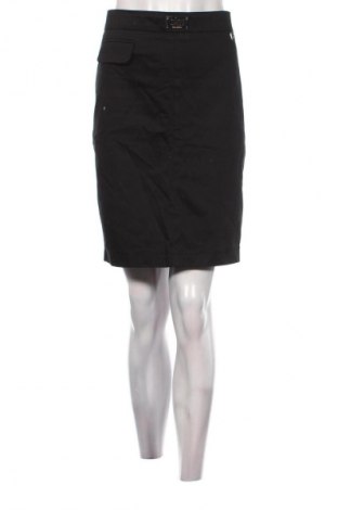 Пола Unbranded, Размер L, Цвят Черен, Цена 2,04 €