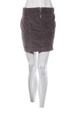 Пола Unbranded, Размер L, Цвят Сив, Цена 2,04 €