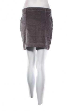 Пола Unbranded, Размер L, Цвят Сив, Цена 2,04 €