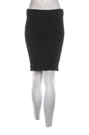 Пола Unbranded, Размер S, Цвят Черен, Цена 2,04 €