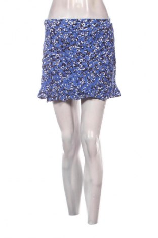 Пола Zara, Размер M, Цвят Многоцветен, Цена 2,04 €