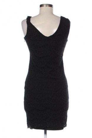 Рокля Apricot, Размер M, Цвят Черен, Цена 4,09 €