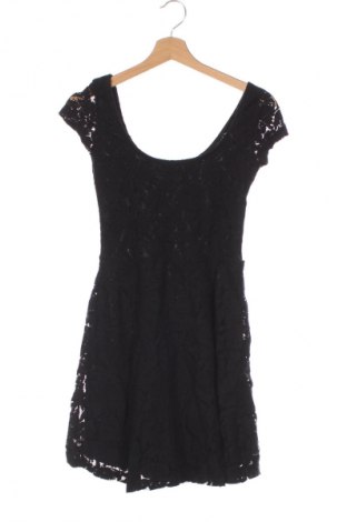 Rochie Bershka, Mărime XS, Culoare Negru, Preț 7,99 Lei