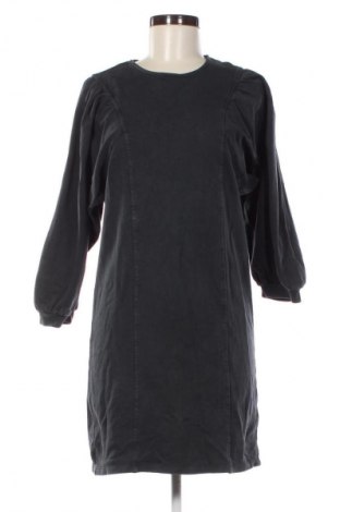 Sukienka Bershka, Rozmiar M, Kolor Szary, Cena 20,99 zł