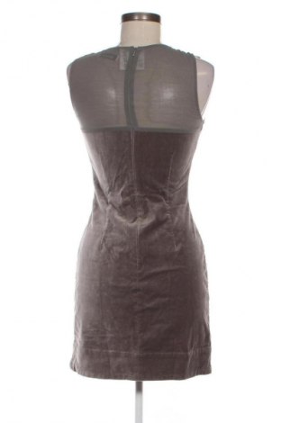 Kleid Gestuz, Größe S, Farbe Grün, Preis 48,99 €