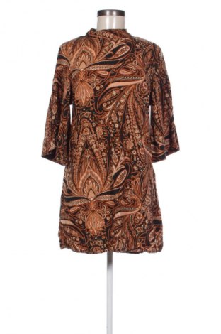 Sukienka H&M, Rozmiar S, Kolor Kolorowy, Cena 20,99 zł