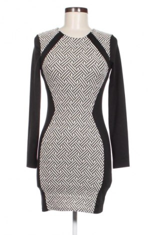 Рокля H&M, Размер S, Цвят Многоцветен, Цена 2,04 €