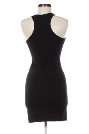 Рокля H&M Divided, Размер S, Цвят Черен, Цена 2,04 €