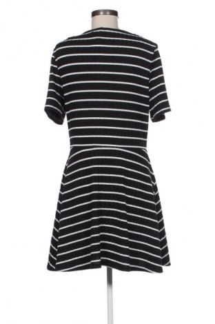 Rochie H&M Divided, Mărime XL, Culoare Multicolor, Preț 36,99 Lei